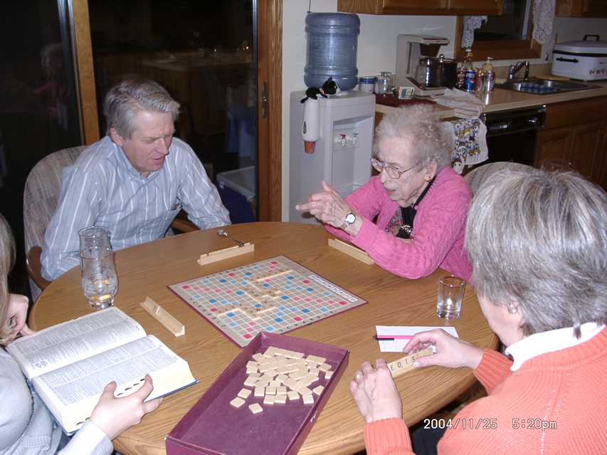 Don, Myrtle, Scrabble