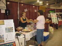 Food co-op fair booth